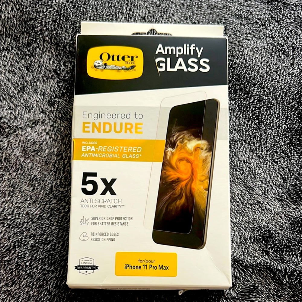 OtterBox Amplify Glass Screen Protector for iPhone 11 Pro Max - Black